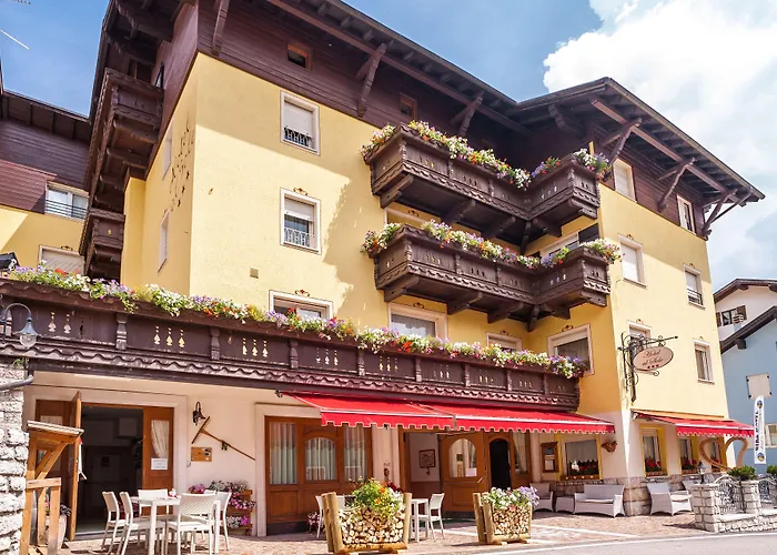 Al Sole Mountain ChicAlbergo